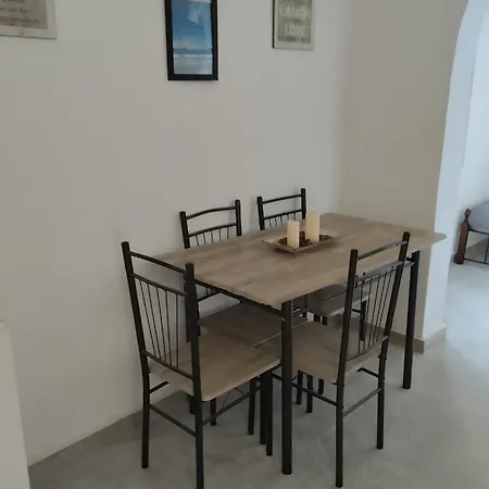 Sea View Apartment Fira